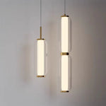 suspension lumineuse moderne minimaliste blanc doré transparente câble noir chambre salonhôtel