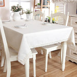 nappe rectangulaire blanche dentelle classique table manger cuisine salon décoration maison textile polyester