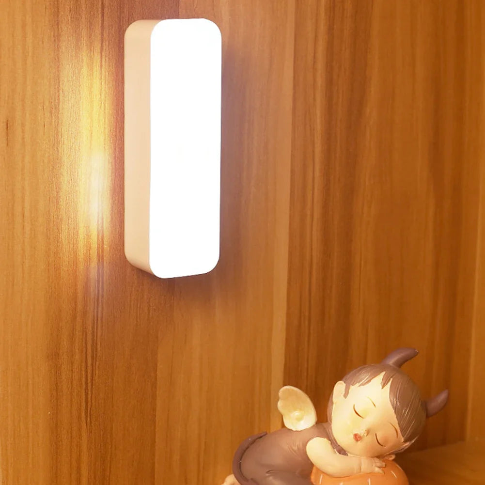 lampe led rechargeable usb aimantée veilleuse moderne blanc atmosphère rectangle chambre cuisine armoire placard