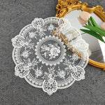 serviettes table blanches broderie florale dentelle classique rectangle ovale pâques fête pastorale