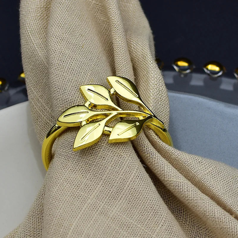 anneaux serviette feuilles or argent rose gold moderne élégants décoration table mariage noël