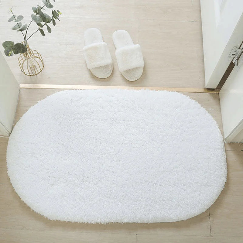 tapis doux décoration intérieure moderne gris beige salle bain antidérapant poils suède