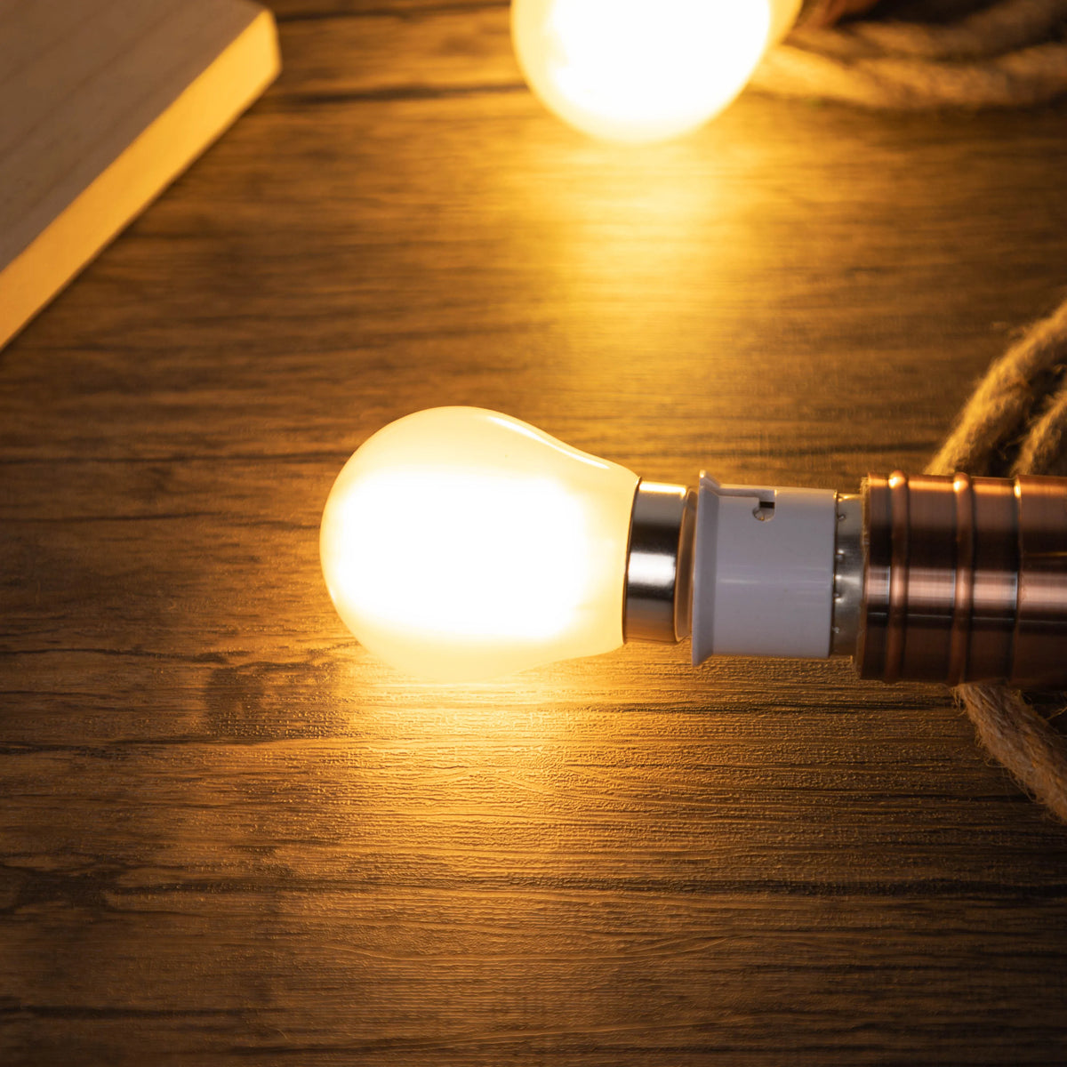 ampoule led filament blanc 2700k moderne vintage b22 4w 6w blanc translucide 360°