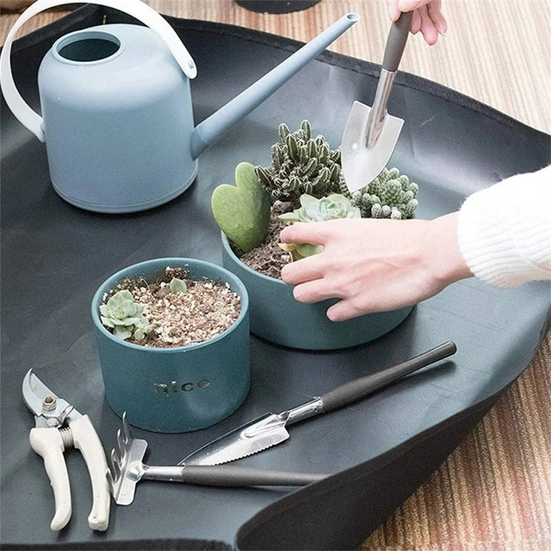 tapis jardinage imperméable moderne plateaux poterie pots fleurs outils bleu rose vert noir orange