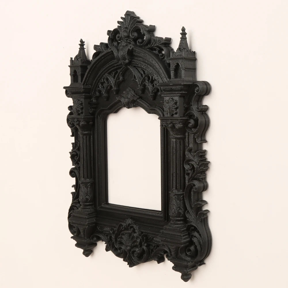 cadre miroir noir baroque ornements complexes décoration intérieure vintage fixations invisibles collection ornementale plastique