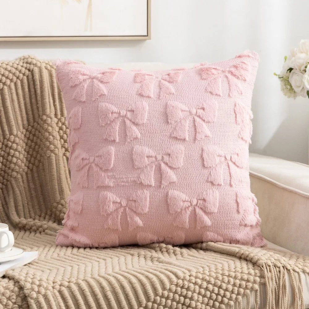 housse coussin décoration moderne rose clair blanc motifs floraux polyester coton 45cm lit chambre