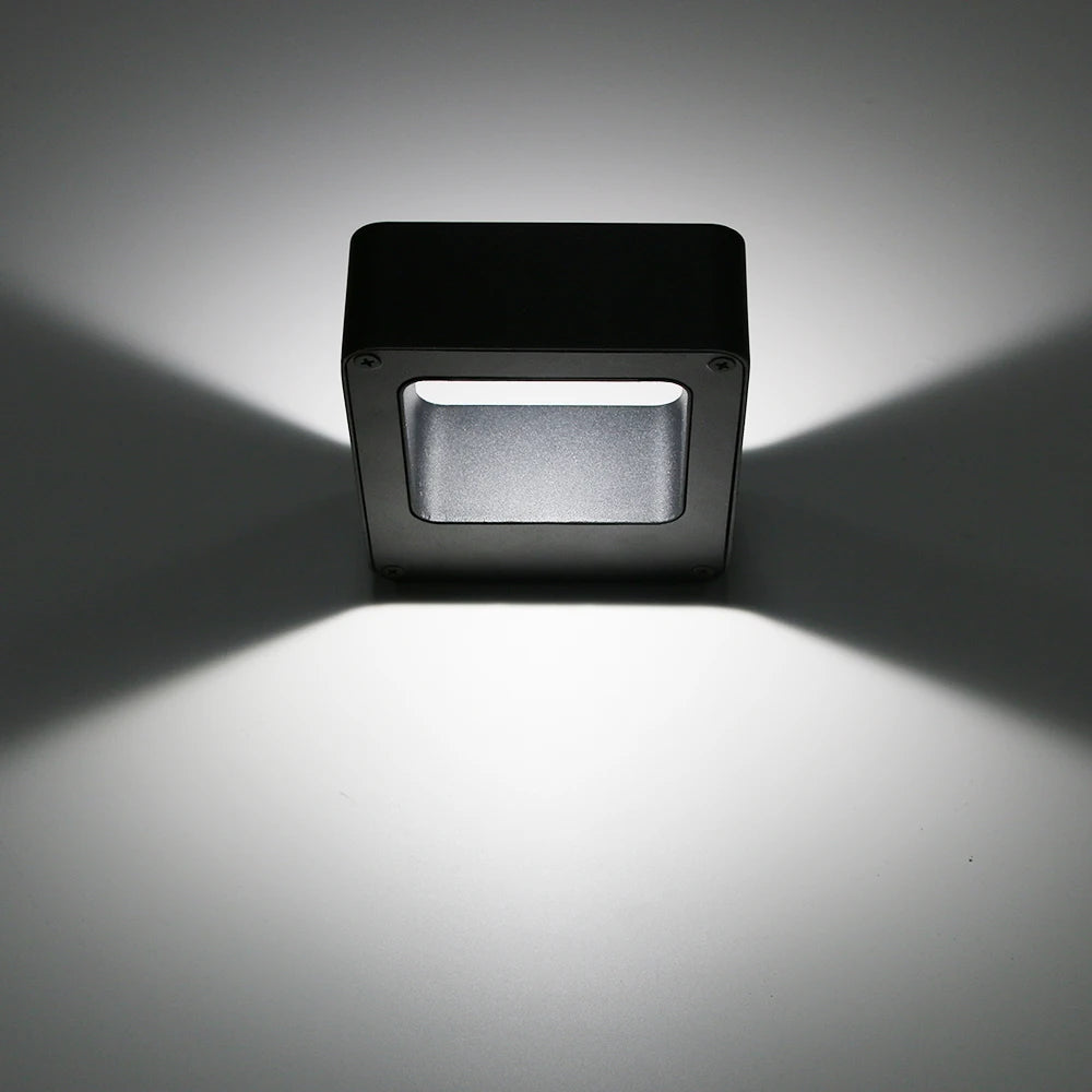 lampe murale led étanche contemporaine noire grise 145mm 120mm 45mm opaques