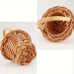 panier tressé rotin réutilisable couleur beige blanc vert rose traditionnel respectueux environnement poignée