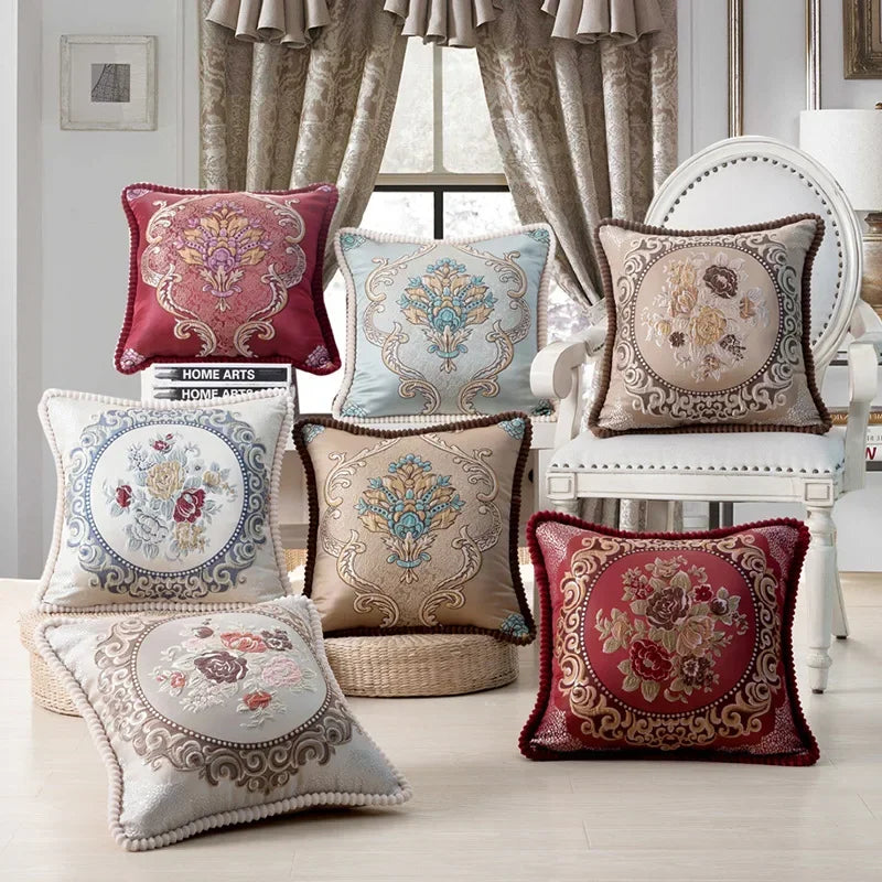 taie d'oreiller polyester broderies florales beige rouge bleu clair marron gris maison hospitalière élégante