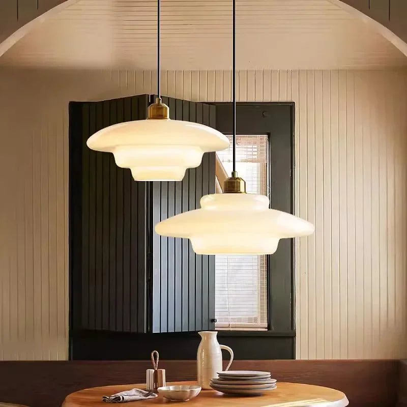 suspension lumineuse moderne blanche dorée pierre verre translucide câble 150cm ampoule E27