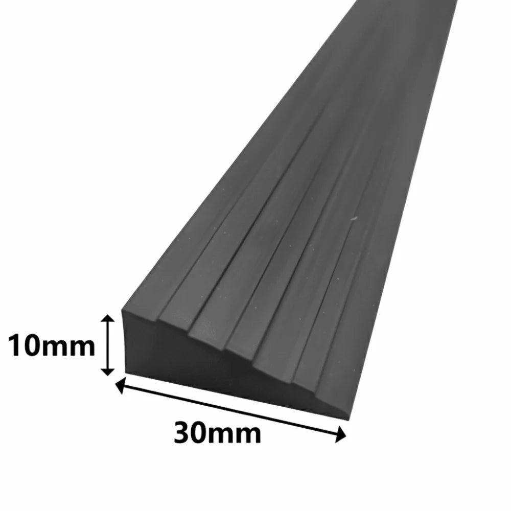 tapis seuil adhésif pvc gris marron noir blanc rayures moderne 60cm