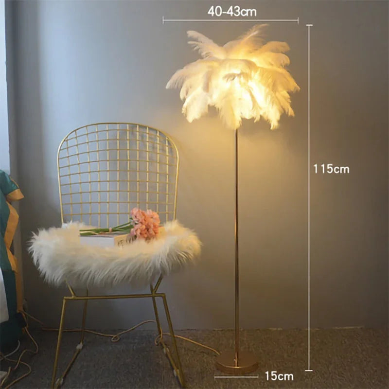 lampe sol moderne plumes blanches dorées bleu turquoise LED éclairage intérieur chambre salon élégant