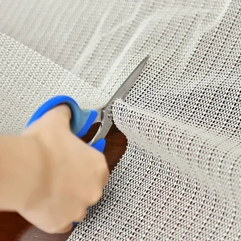tapis anti dérapant blanc maille fine adhésif pvc moderne sol fixe grande taille