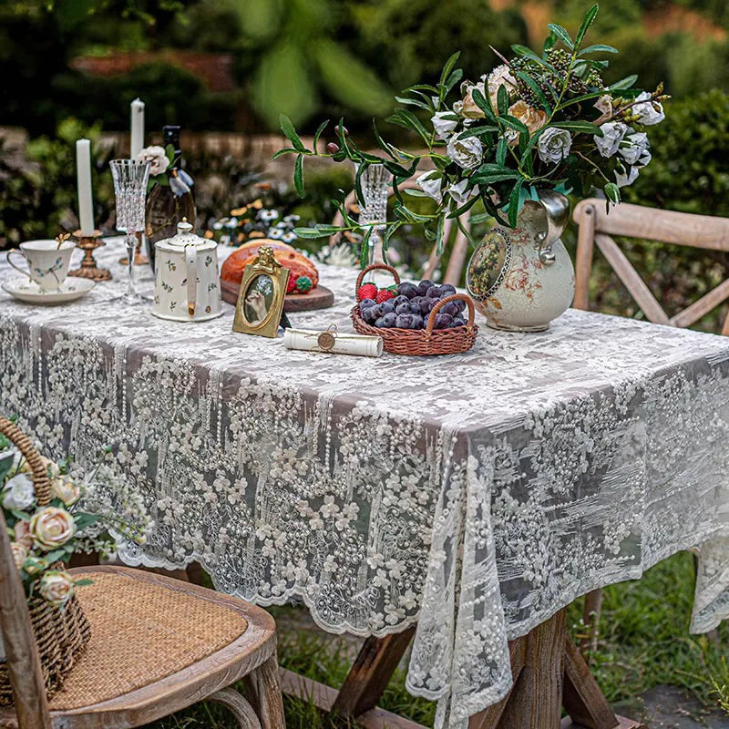 nappe table mariage broderie florale beige classique extérieure intérieure hiver printemps été automne