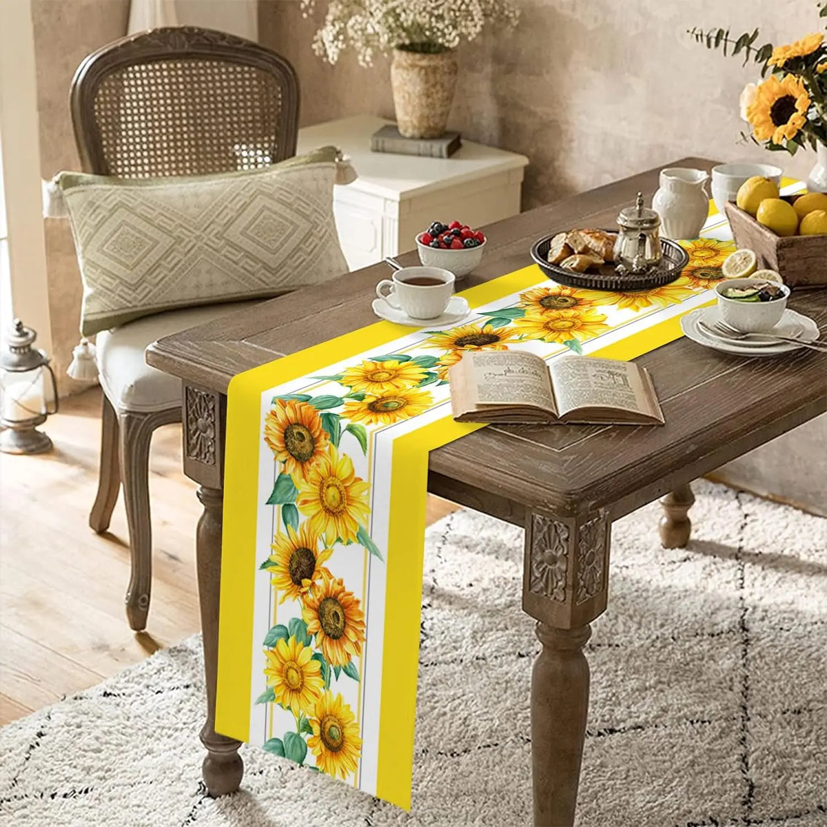 chaise table lin fleurs tournesol jaune motif floral décoration rustique maison festive
