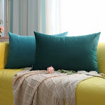 housse velours carrée moderne couleurs vives orange bleu jaune gris fixations