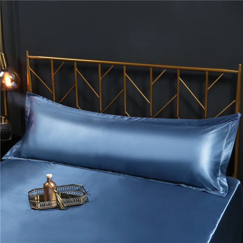 taies d'oreiller polyester uni bleu marine rose pâle blanc noir simples modernes respectueux environnement