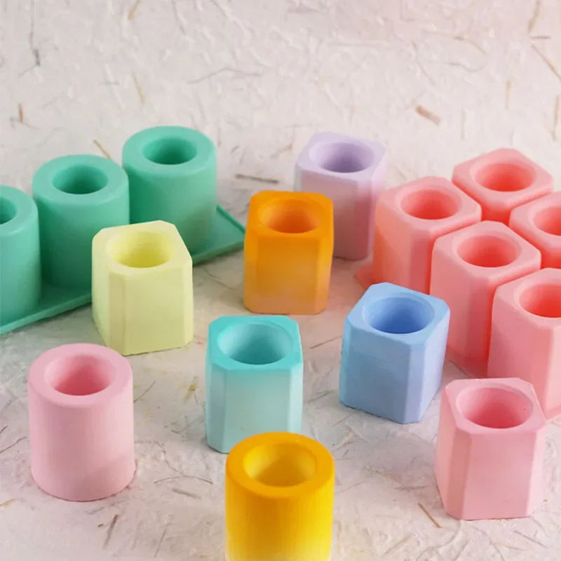 moules silicone savon géométriques modernes couleurs variées hexagones carrés minimalistes