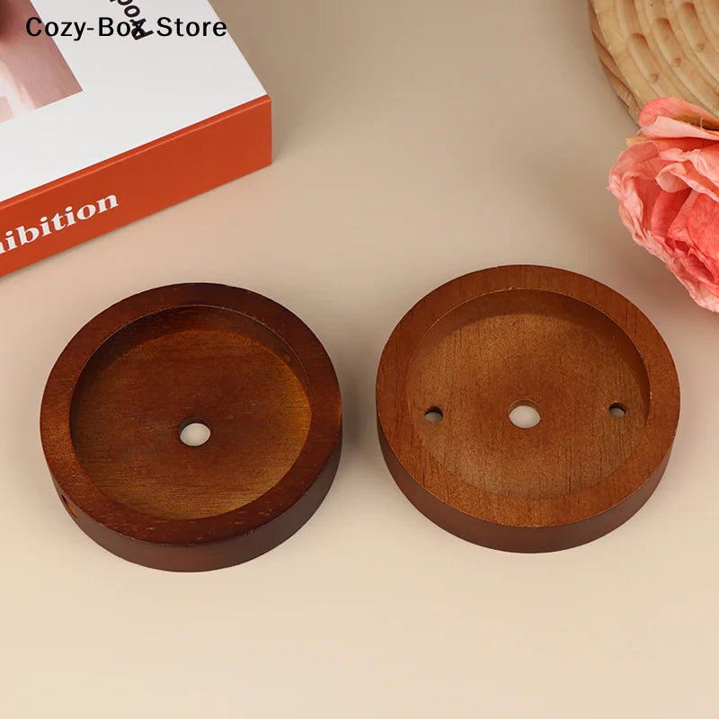 support lampe bois naturel moderne vis clip suspension minimaliste écrous plaque métallique