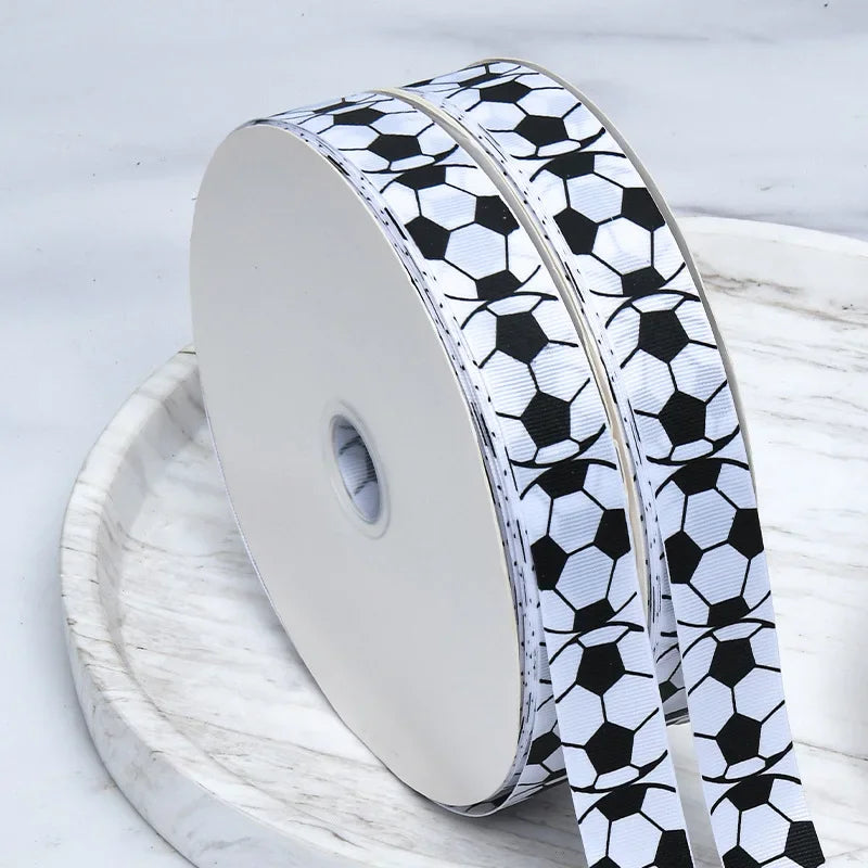 ruban gros grain polyester largeur football motif sportif blanc noir décoration fête mariage artisanat