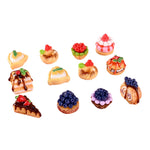 mini gâteaux dessert résine fruits détails fins maison poupée décor accessoire variés couleurs blanc