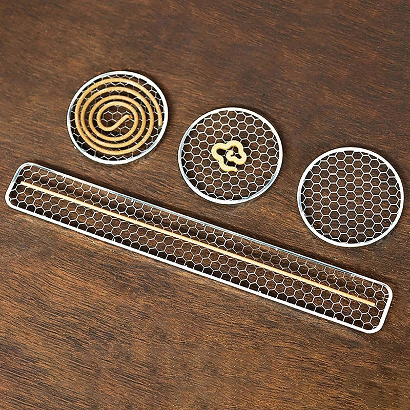 support encens moderne spirale réticulée argenté noir bois decoration intérieure minimaliste