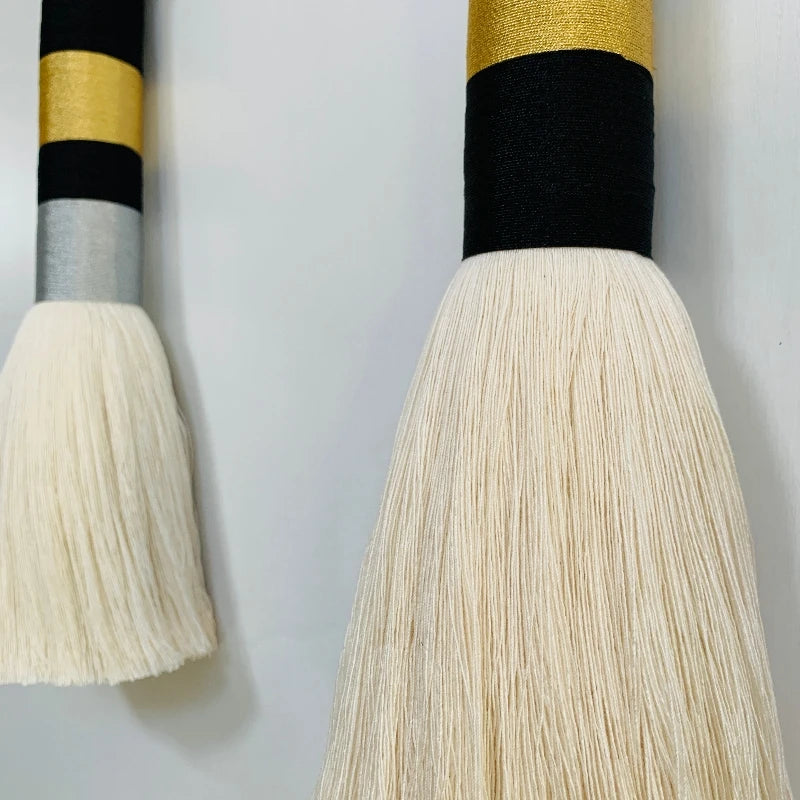 décoration murale moderne pompons macramé noir doré gris blanc rayures horizontalesSizeMode: 50cm longueur 14cm
