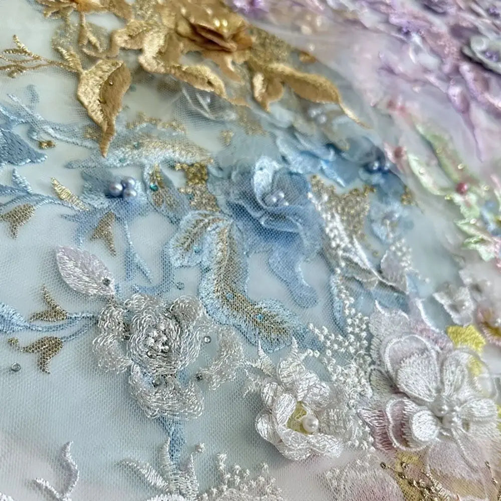 appliques textile brodées fleurs relief rose blanc violet bleu doré noir