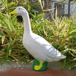 statue canard plumes résine décorative base couleur naturelleextérieur moderne