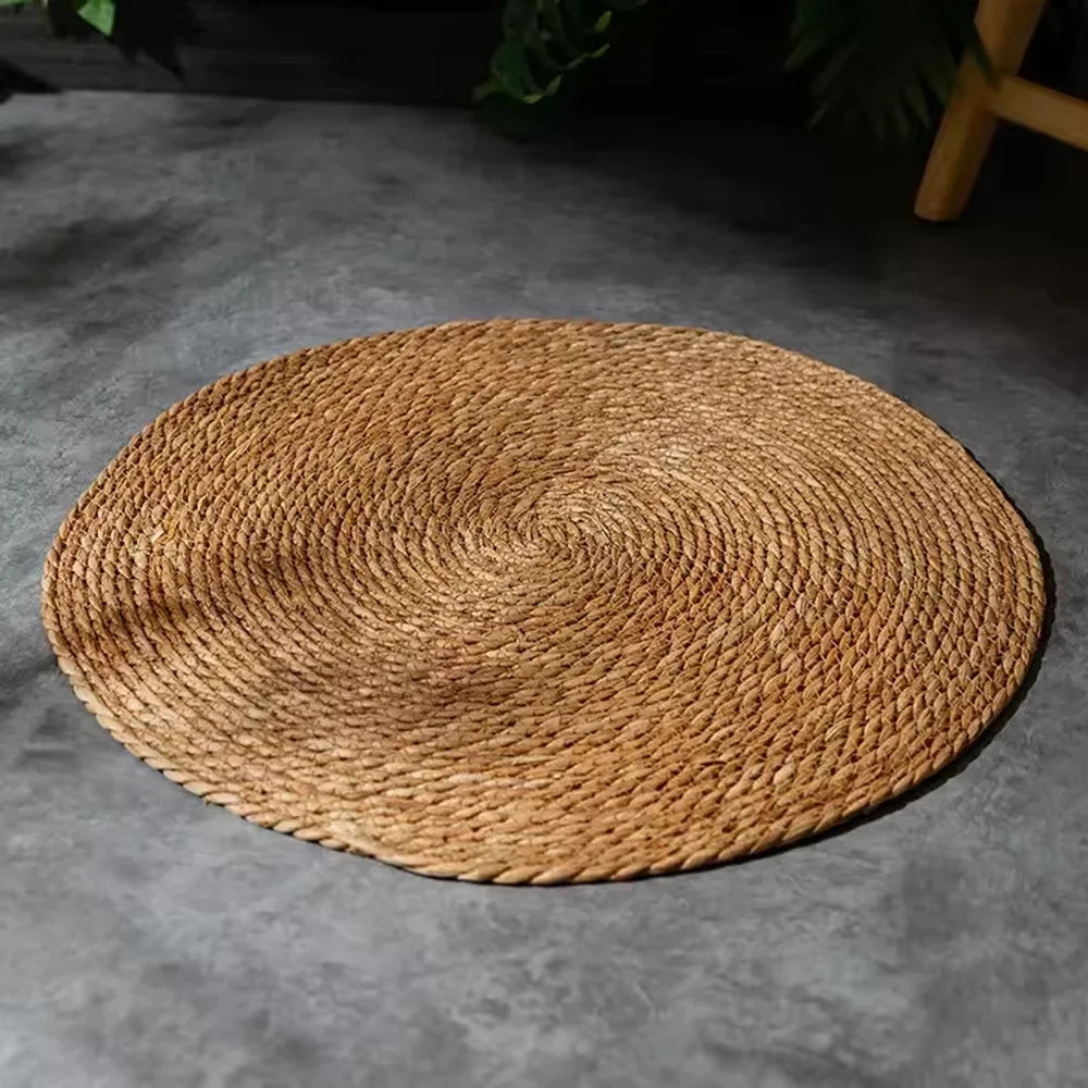 tapis gratter chat tissé main spirale beige clair protection meuble accessoire intérieur balle jouet