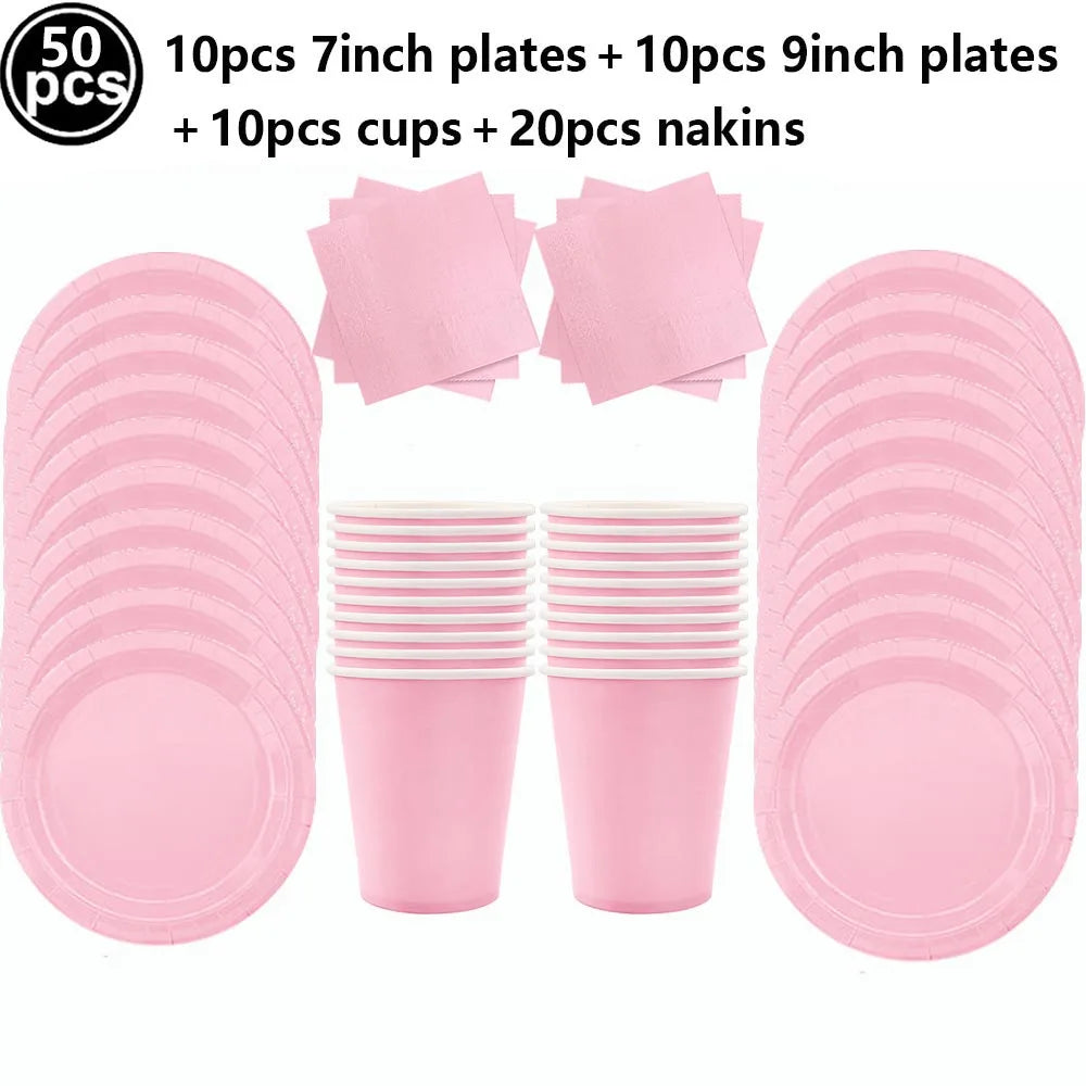 vaisselle jetable moderne rose assiettes fourchets couteaux verres serviettes anniversaire enfants fête