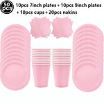 vaisselle jetable moderne rose assiettes fourchets couteaux verres serviettes anniversaire enfants fête