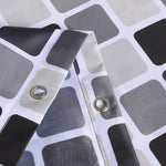 rideau douche moderne carreaux géométriques noir gris blanc opaques polyester