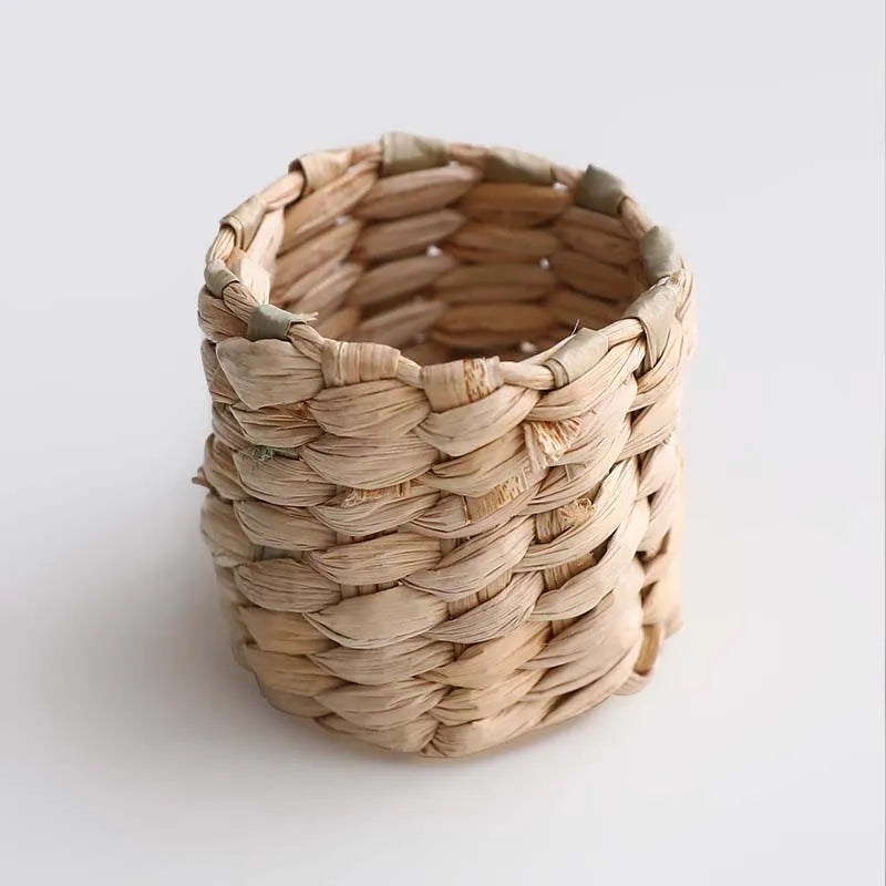 supports carotte tressés rustiques serviettes enroulantes naturelles adhésifs orange beige vert gris decoration table