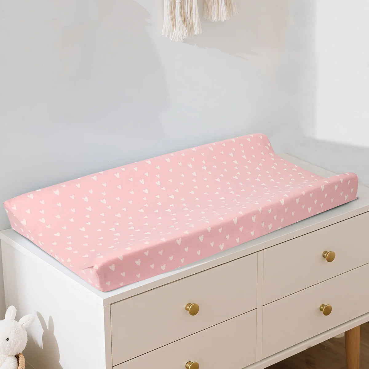 tapis changement bébé gris clair coeurs arc ciel cygnes élastiques moderne doux rose pâle