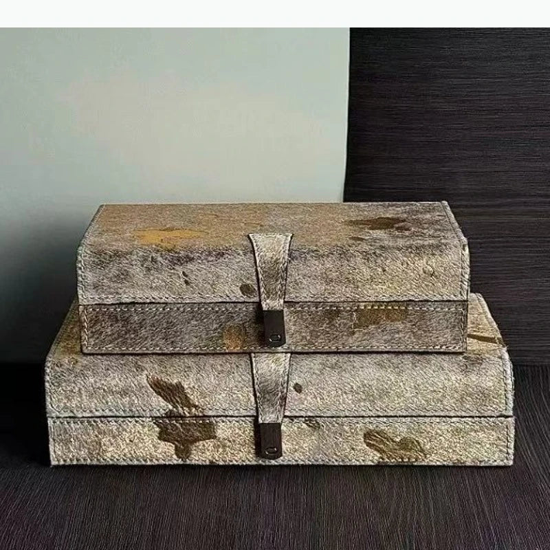 boîtes bijoux cuir vieilli marron beige vintage rustique boucle métal organisation maison