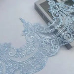 dentelle polyester blanc ajourée paillettes 22cm confection artisanat mariage erotique floral