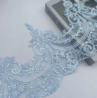 dentelle polyester blanc ajourée paillettes 22cm confection artisanat mariage erotique floral