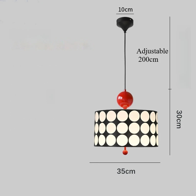 lampe suspendue moderne noire blanche rouge points blancs opacité chambre salonhôtel