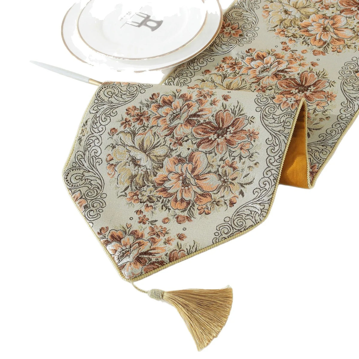 chemin table floral ornements tissu décoratif couleurs variées classique table manger