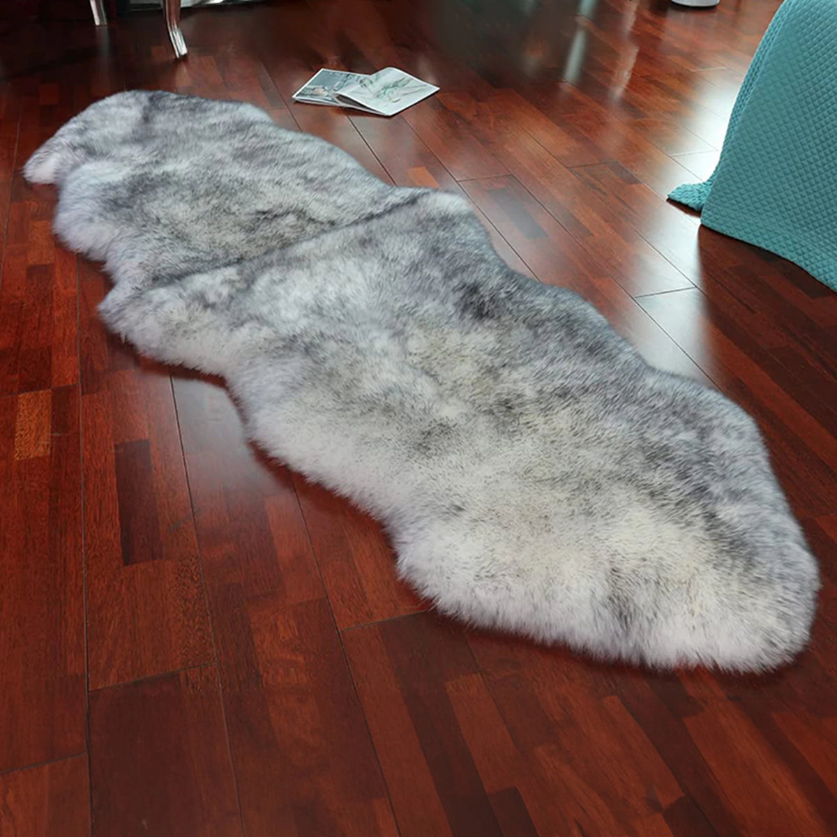 tapis moderne fourrure synthétique douce ovale blanc noir salon chambre