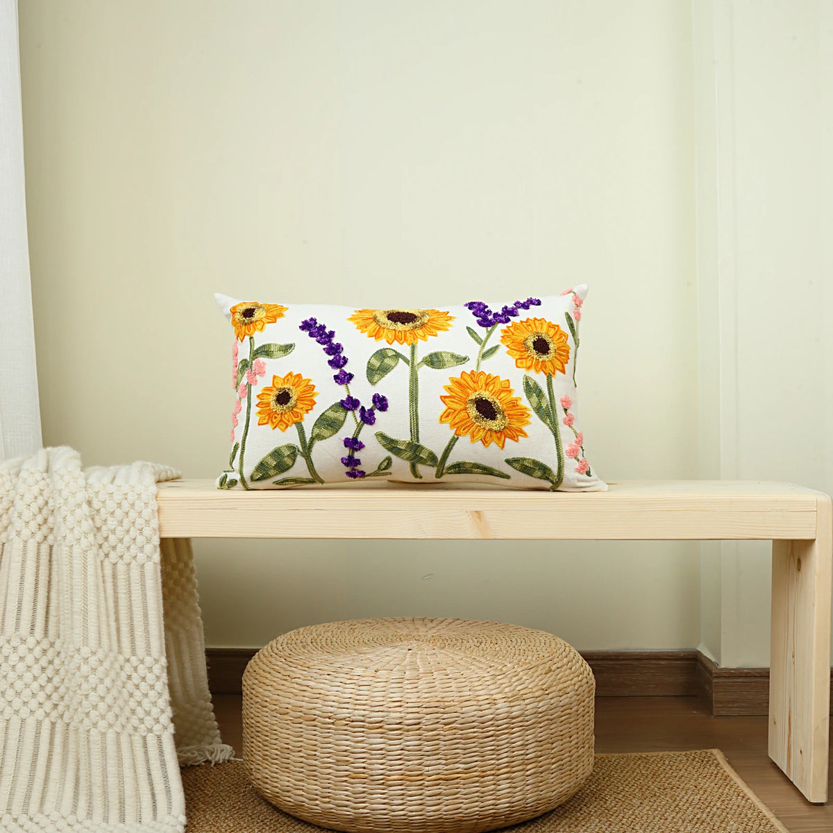housses coussin brodées motif tournesol floral polyester blanc décoratif salon voiture