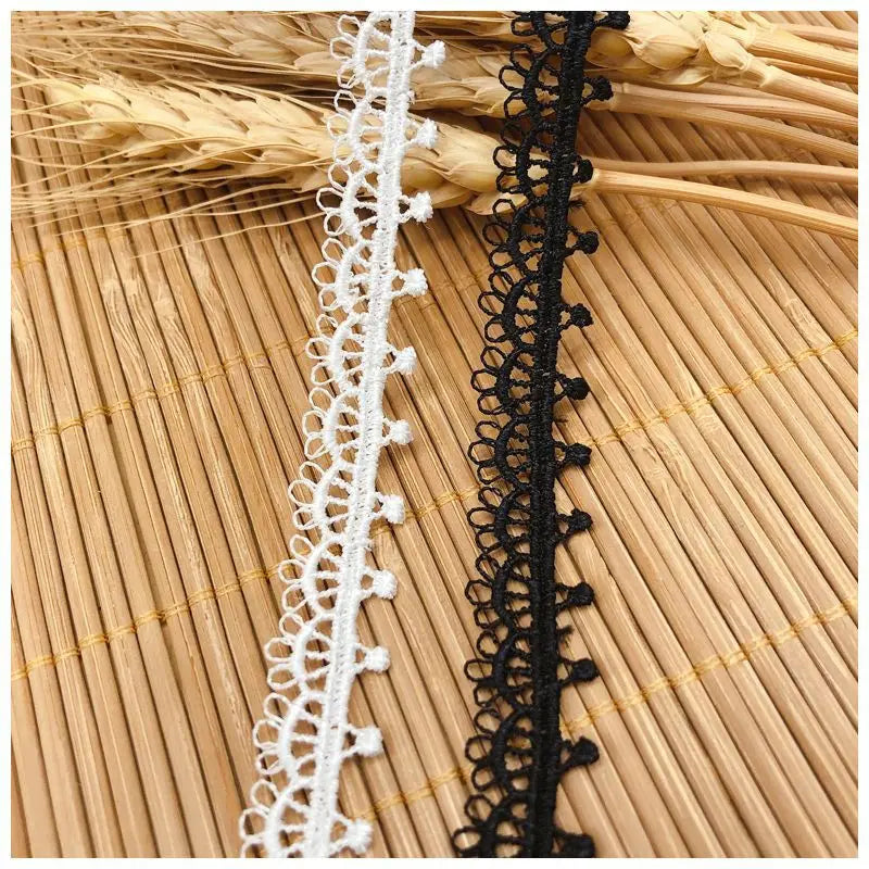 ruban dentelle fine franges blanc noir classique 100 polyester 1.2cm large écologique