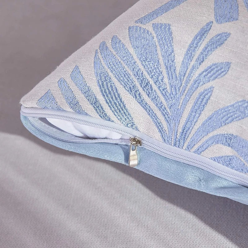 housse coussin brodé feuilles palmier moderne bleu clair beige marron amovible lavable 45x45cm oblong