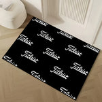 tapis sol moderne noir blanc logo titleist décor intérieur maison entrée salon luxe