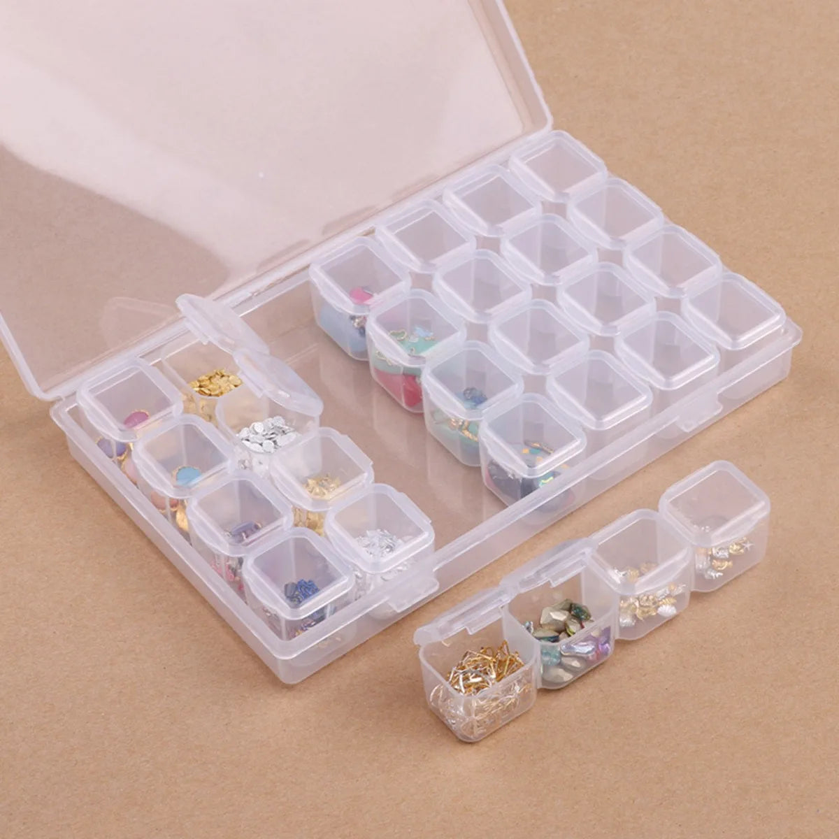 boîte rangement bijoux transparente clips compartiments breloques pendants modernes pratique plastique
