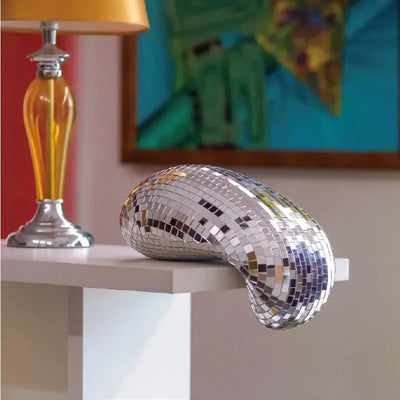 Boule de Chang fondante murale en verre gris clair scintillant