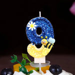 bougies anniversaire chiffres paillettes bleu jaune motifs fleurs décoratives enfants fixations boîte rangement