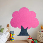 panneau mural arbre feutre vert rouge jaune rose orange décoration enfantine chambre classe