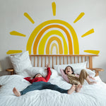 stickers muraux dessin animé soleil souriant arc ciel enfant chambre salon decoration murale jaune